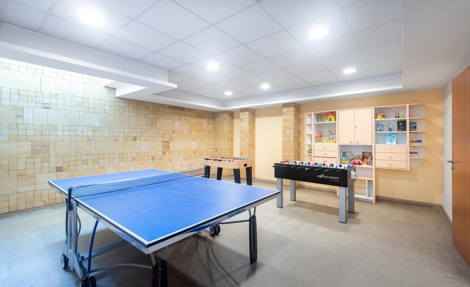 Aquarell Hotel Cegled Ngoại thất bức ảnh